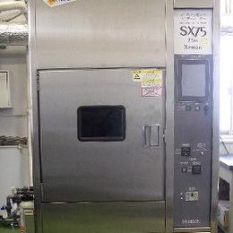 キセノンアーク耐光試験器